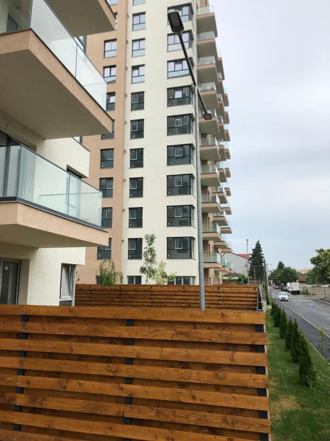 Fancy Penthouse Studio With Lakeview W10 Bukarest Exteriör bild