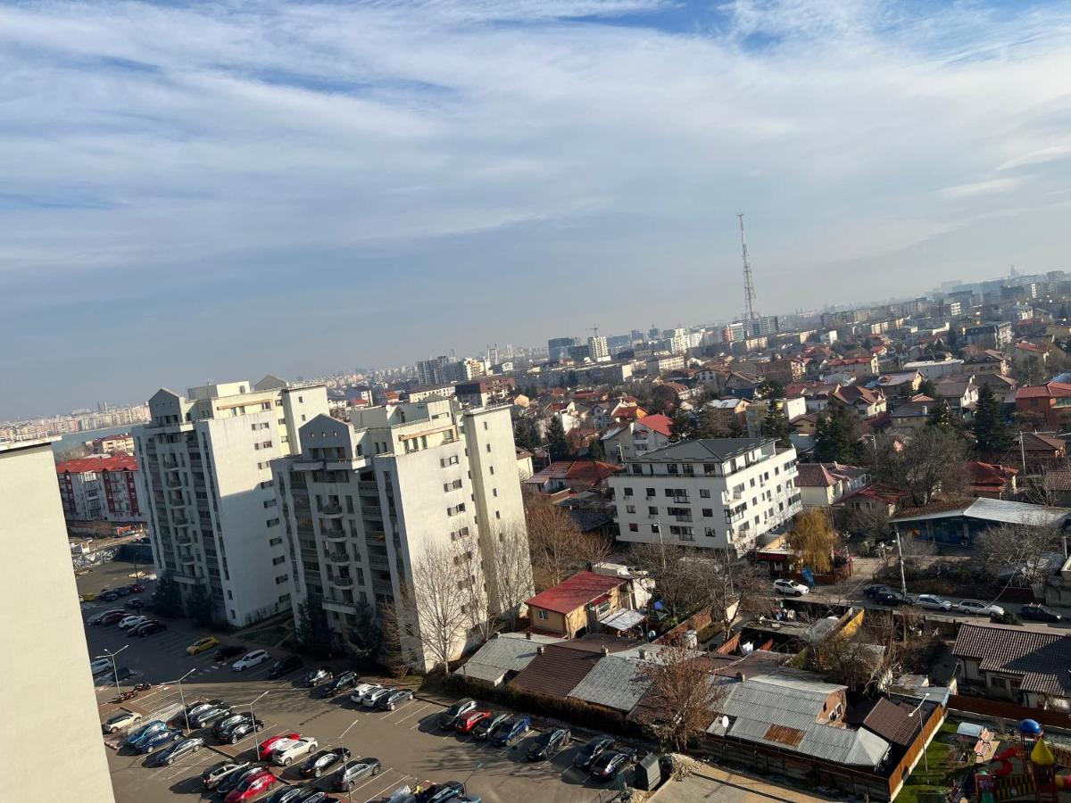 Fancy Penthouse Studio With Lakeview W10 Bukarest Exteriör bild